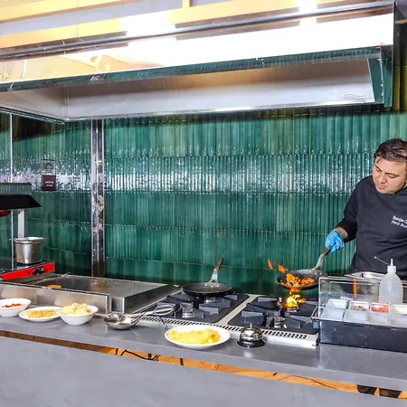 Rayelin Taksim Hotel *